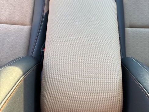 New 2026 Chevrolet Equinox ACTIV w/ Convenience Package III AWD/4WD image 20