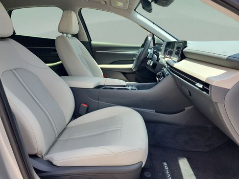 Certified 2024 Hyundai Sonata SEL FWD image 16