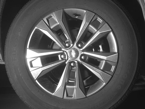 Used 2025 Chevrolet Equinox LT FWD image 15