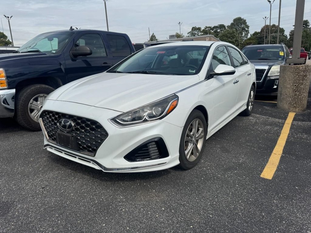 Used 2018 Hyundai Sonata SEL w/ Cargo Package FWD image 6