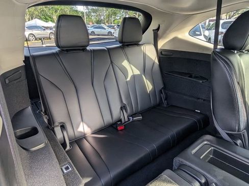 Certified 2024 Acura MDX SH-AWD w/ Technology Package image 18