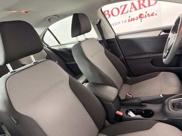 Used 2018 Volkswagen Jetta S FWD image 33
