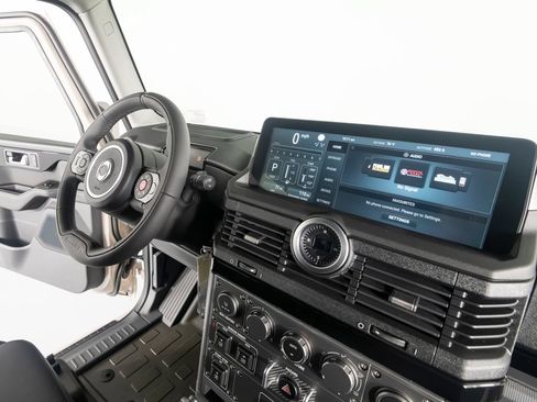 New 2026 INEOS Grenadier Fieldmaster Edition AWD/4WD image 28
