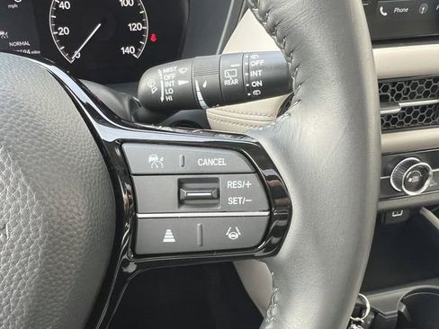 Used 2023 Honda HR-V EX-L image 27