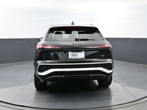 New 2026 Audi Q3 quattro 2.0T AWD/4WD image 26