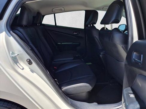 Used 2018 Toyota Prius Prime Advanced FWD image 19