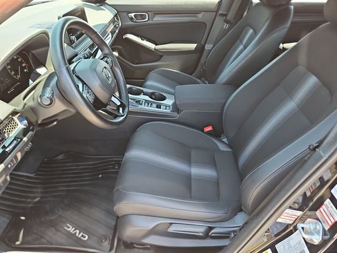 Certified 2024 Honda Civic Sport image 14