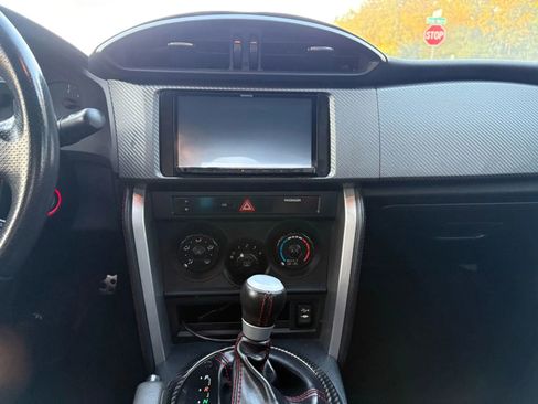 Used 2015 Scion FR-S image 10