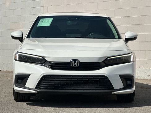 Used 2024 Honda Civic Touring image 8