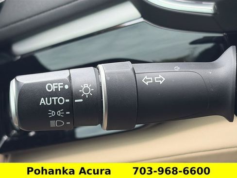 Certified 2024 Acura MDX SH-AWD w/ Technology Package image 10