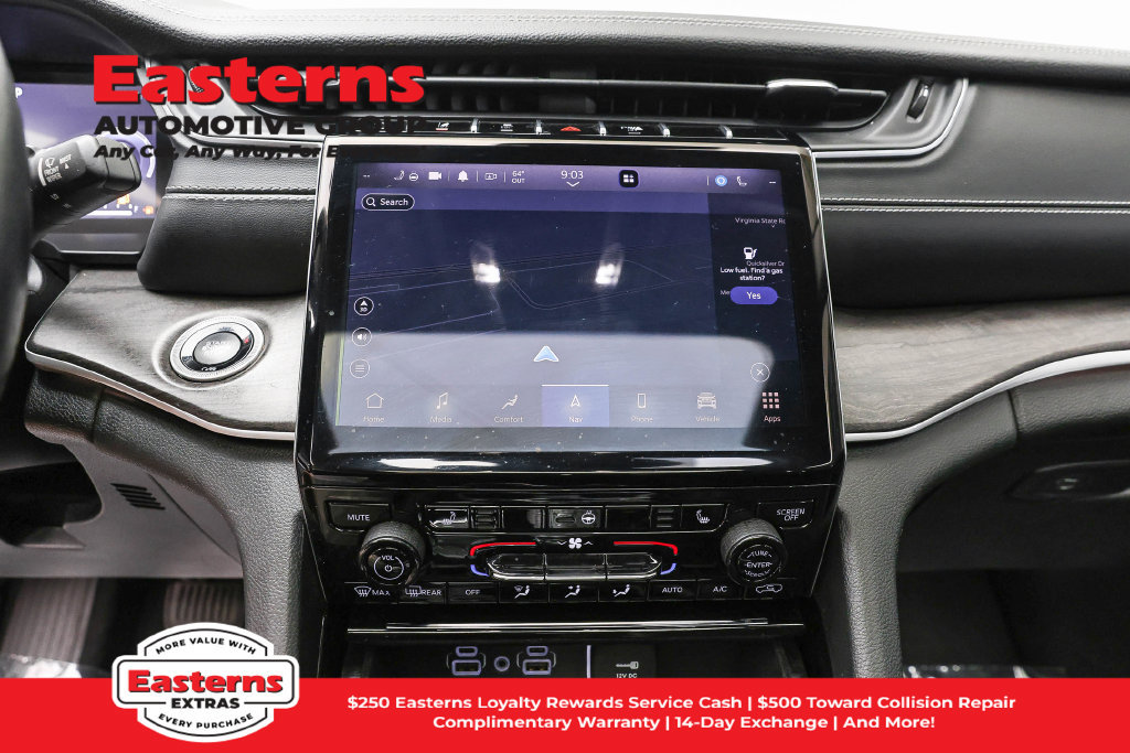 Used 2022 Jeep Grand Cherokee L Limited AWD/4WD image 13