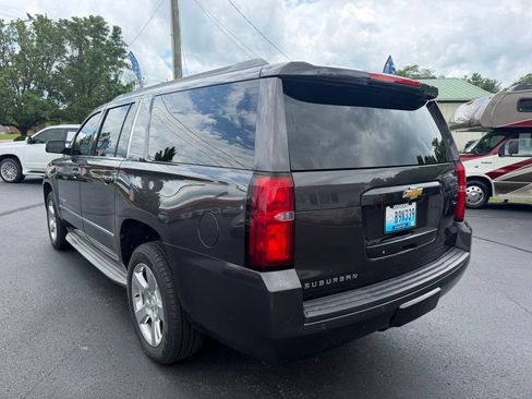 Used 2015 Chevrolet Suburban LT AWD/4WD image 7