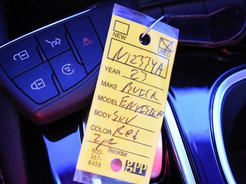 Used 2023 Buick Envision Avenir AWD/4WD image 60