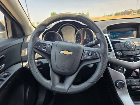 Used 2016 Chevrolet Cruze LT FWD image 28