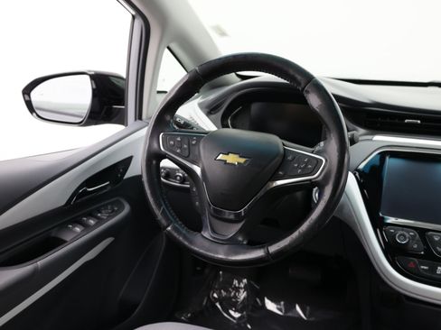 Used 2021 Chevrolet Bolt LT FWD image 35