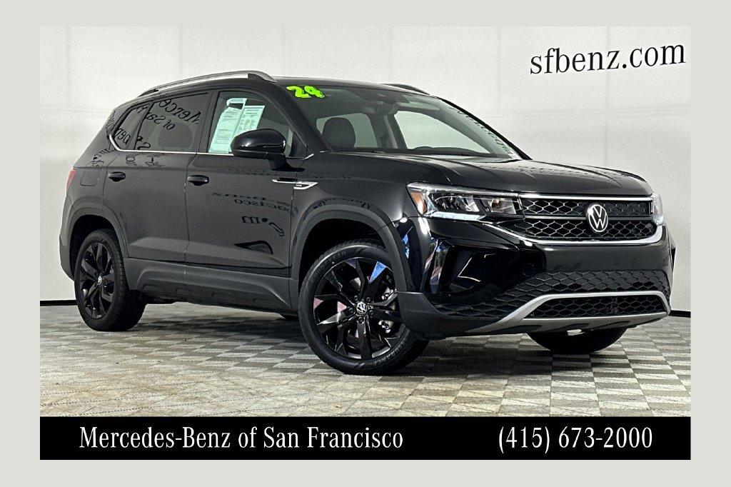 Used 2024 Volkswagen Taos SE w/ Panoramic Sunroof Package FWD 360° Tour
