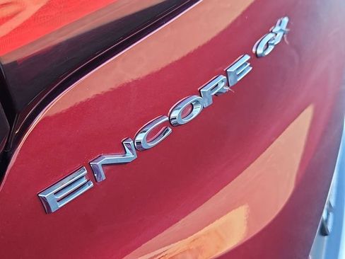 Used 2023 Buick Encore GX Essence w/ Experience Buick Package FWD image 16