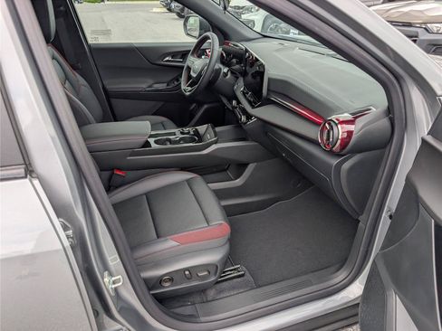 New 2026 Chevrolet Equinox RS w/ Convenience Package III AWD/4WD image 6