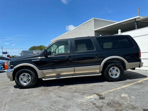 Used 2000 Ford Excursion Limited image 2