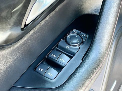 Used 2023 Chevrolet Blazer RS w/ Driver Confidence II Package image 18