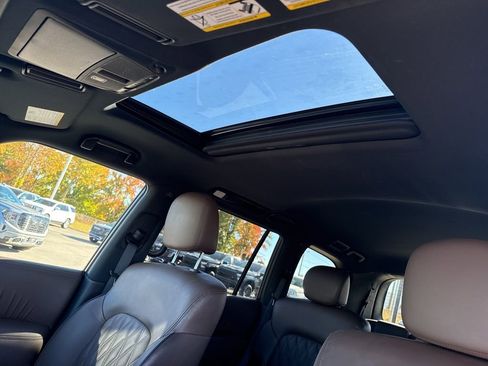 Used 2024 Nissan Armada Platinum w/ Captain's Chairs Package image 10