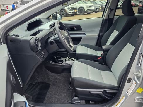 Used 2012 Toyota Prius C Three w/ Preferred Accessory Pkg #1 FWD image 16