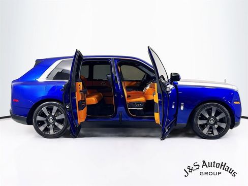 Used 2021 Rolls-Royce Cullinan AWD/4WD image 8