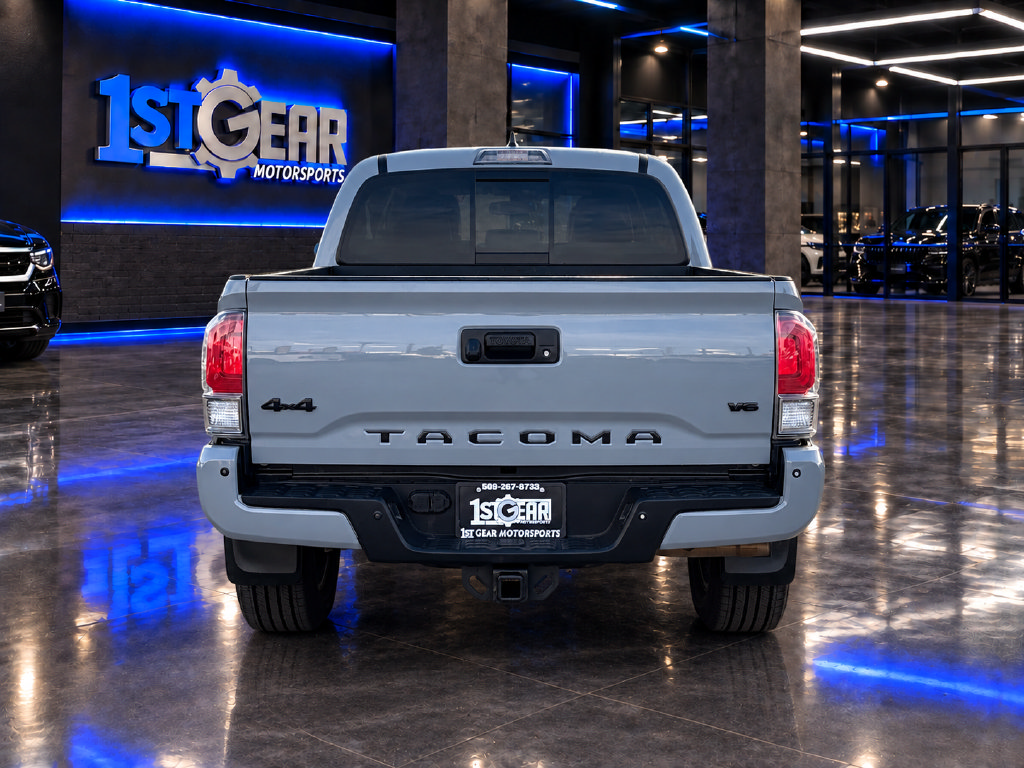 Used 2018 Toyota Tacoma Limited AWD/4WD image 7