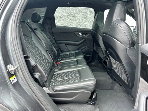 Used 2021 Audi SQ7 Premium Plus w/ Driver Assistance Package image 43
