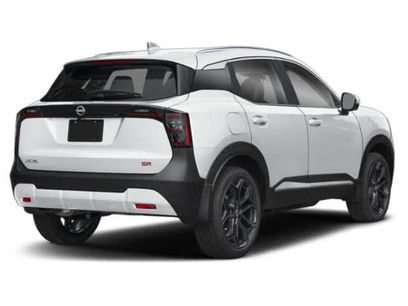 New 2026 Nissan Kicks SR w/ Cold Weather Package