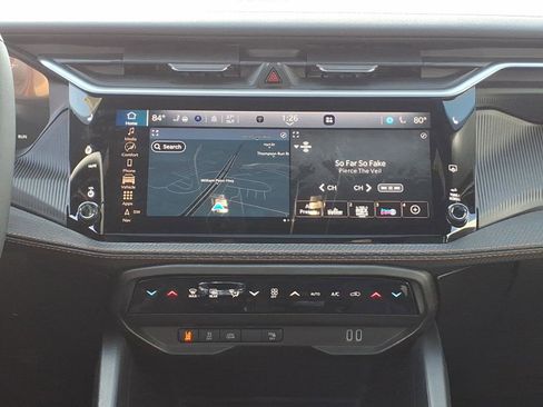 New 2026 Jeep Cherokee Overland image 9