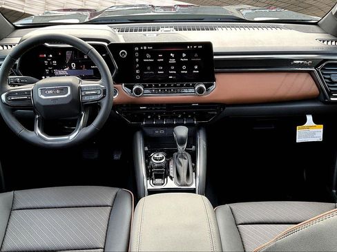 New 2026 GMC Canyon AT4 w/ Technology Plus Package image 5