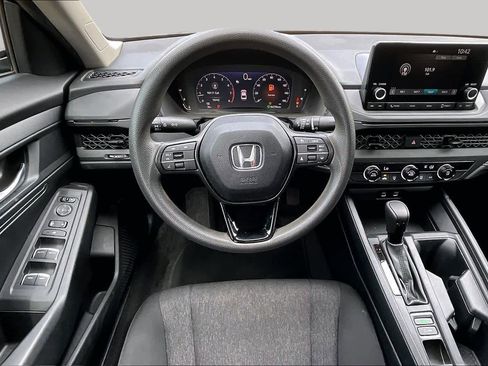 Used 2023 Honda Accord LX image 6