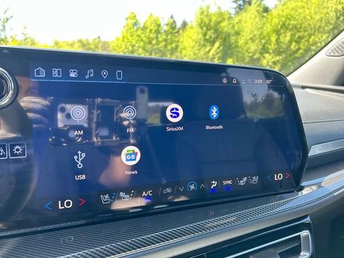 New 2026 Chevrolet Traverse High Country AWD/4WD image 13