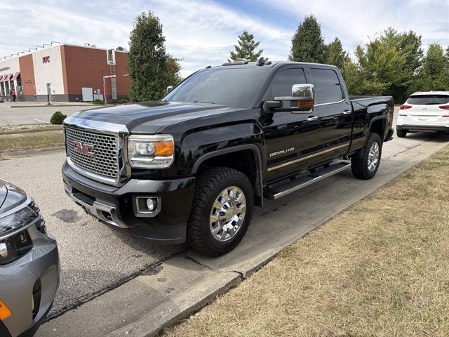 Used 2016 GMC Sierra 2500 Denali AWD/4WD image 4