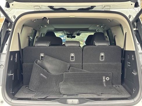 Used 2025 INFINITI QX80 Sensory image 13