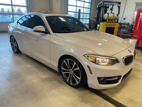 Used 2016 BMW 228i Coupe image 2