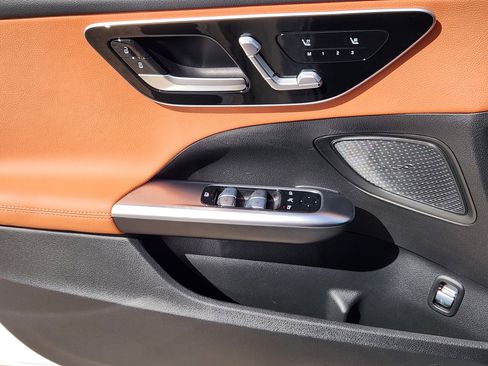 Certified 2025 Mercedes-Benz C 300 Sedan image 22