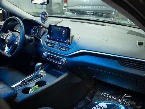 Used 2019 Nissan Altima 2.5 S image 14