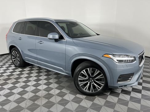 Used 2021 Volvo XC90 T6 Momentum w/ Protection Package Premier AWD/4WD image 2