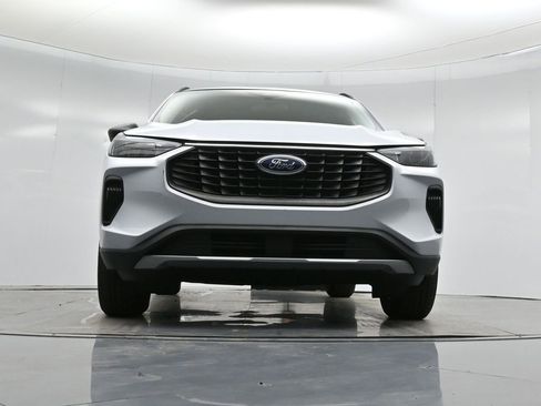 Certified 2025 Ford Escape Active image 45