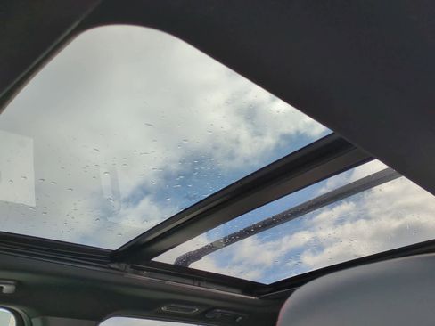 Used 2023 Ford Expedition Max Limited image 19