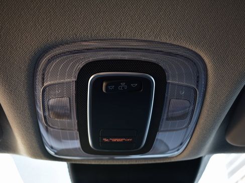 New 2025 Hyundai Elantra SE image 35