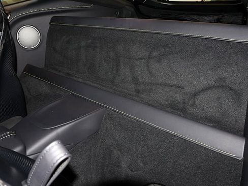 Used 2023 Aston Martin V12 Vantage RWD image 88