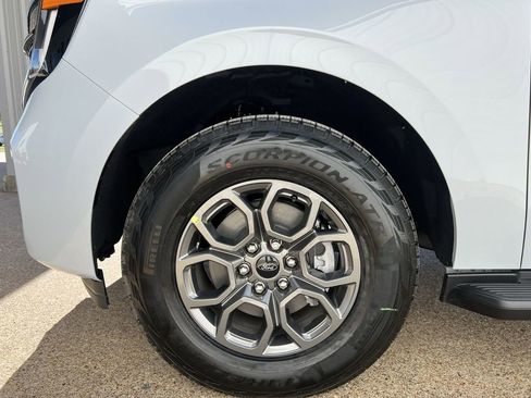 New 2026 Ford Expedition Active RWD image 10