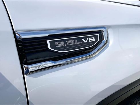 Used 2024 GMC Sierra 1500 Denali w/ Denali Reserve Package image 10