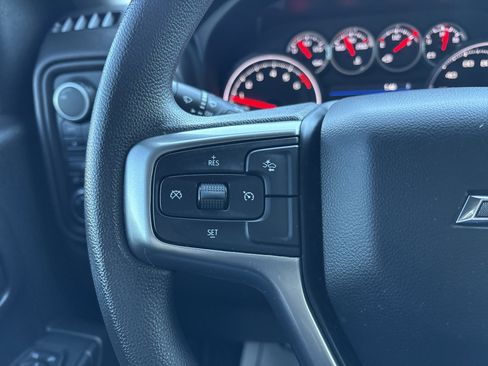 Used 2022 Chevrolet Silverado 1500 Custom Trail Boss w/ Safety Confidence Package image 22