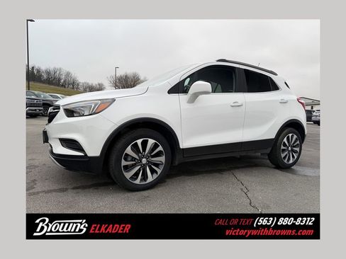Used 2022 Buick Encore Preferred w/ Safety Package image 1