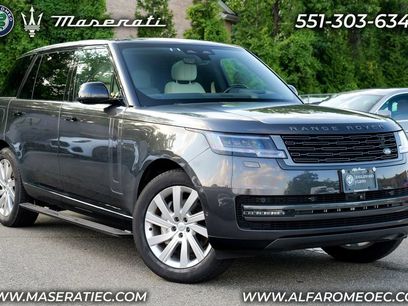 Used 2025 Land Rover Range Rover Long Wheelbase SE