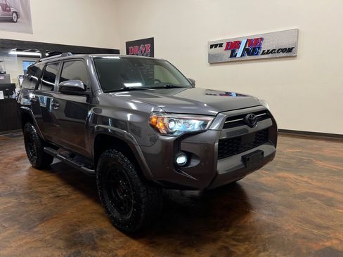 Used 2021 Toyota 4Runner SR5 RWD image 49